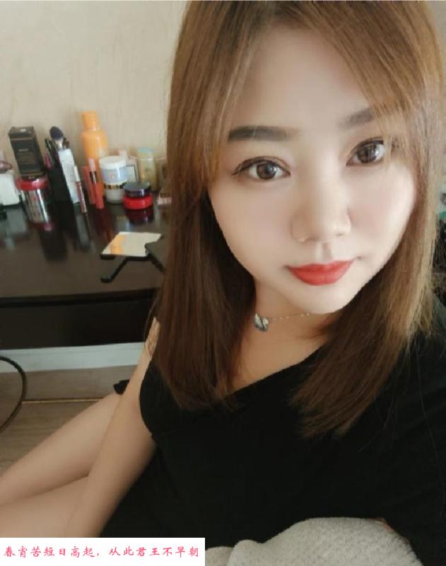 郑州东站漂亮妹子 第2张