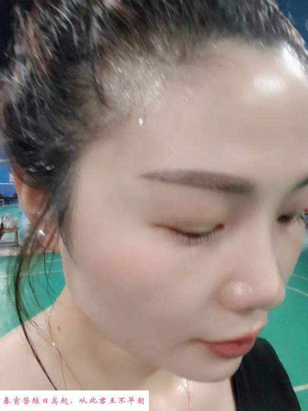 兼职健身小姐姐依依 第2张