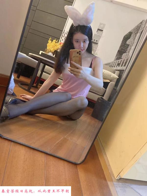 娇小系晴老师 第2张