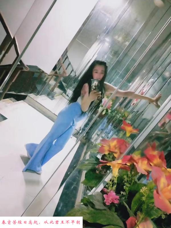 新区体验御姐型小少妇 第2张