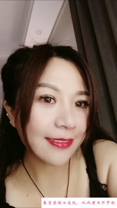 大屁股大奶子少妇 第1张