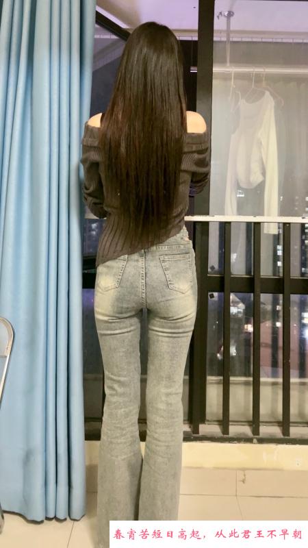 惠城舌吻靓妹 第2张