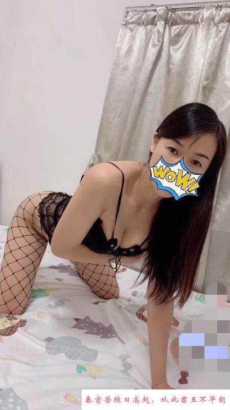 翘臀丰乳骚妇 第1张