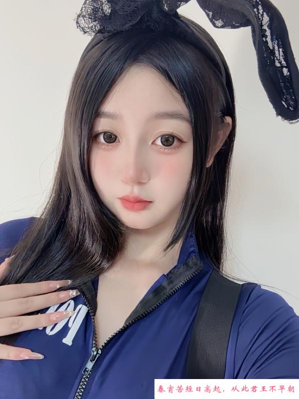 服务系妹子菲菲 第1张