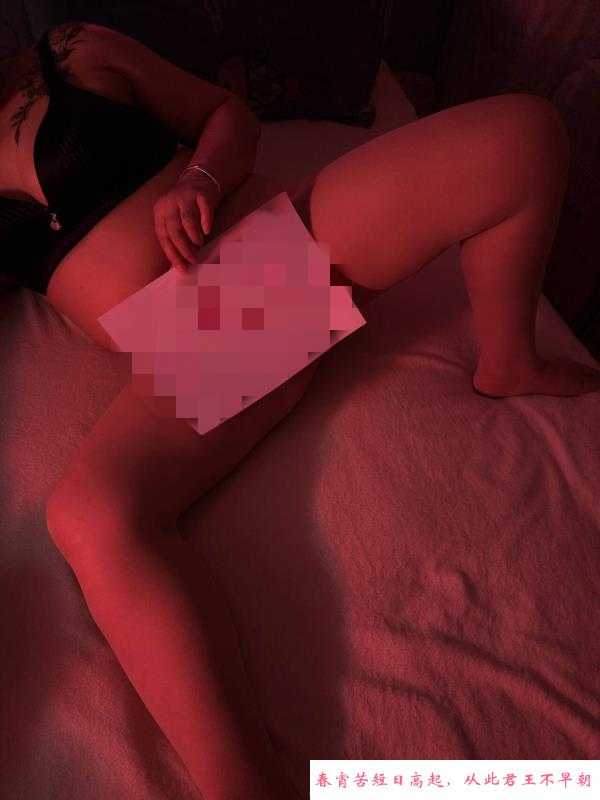 太平南路风骚熟女 第3张