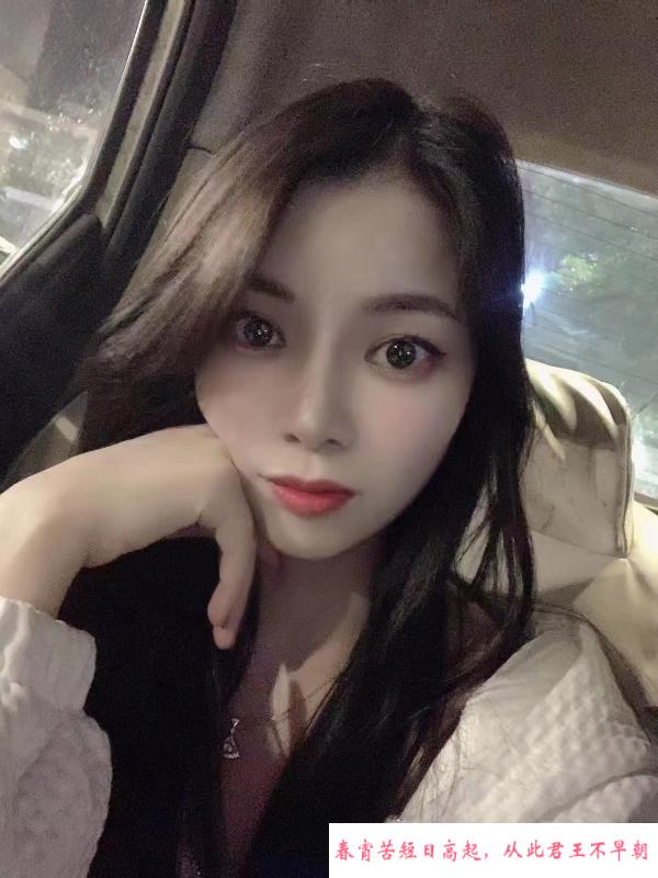 高个性感美女 第2张