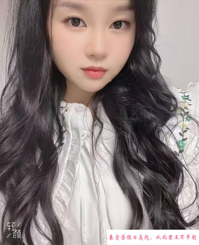 18岁微胖嫩妹 第3张