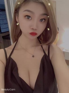 轻熟女胸大 第1张