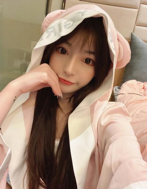 小妹妹们等哥哥来调教 第2张