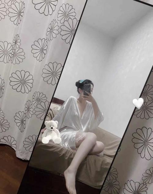 北京丰台狂干水多社会妹，会扮演，还骚 第1张