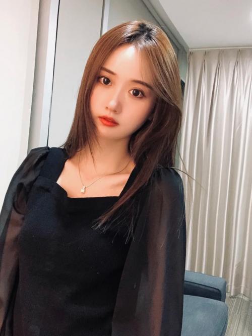 清纯小妹逼紧水多在线兼职 第1张