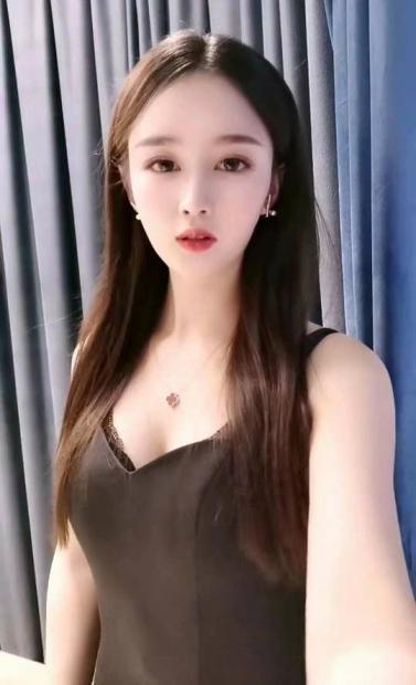 浦东妹子粉多汁圾极度配合服务爽歪歪 第2张