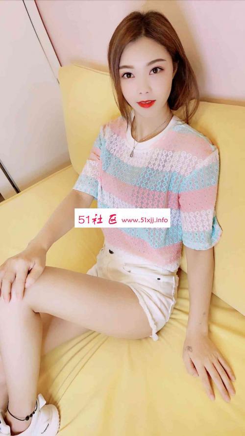 兼职妹子，年轻漂亮水嫩，绝对不要错过 第1张