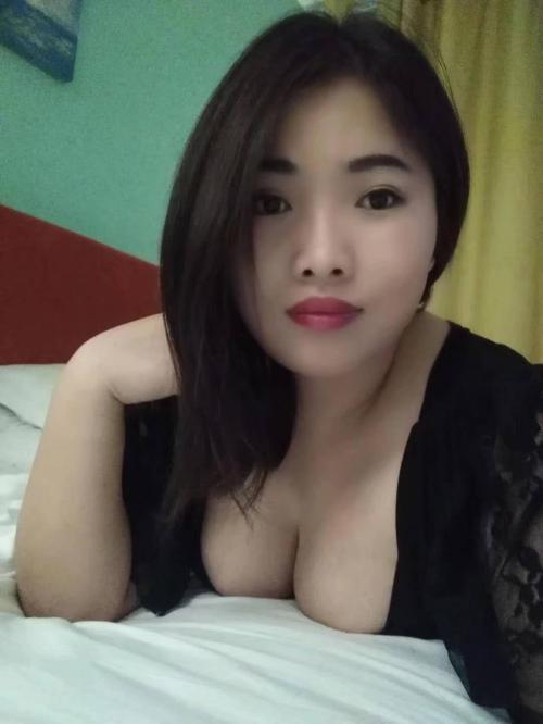 吴中胥口丰满性感女人 第2张
