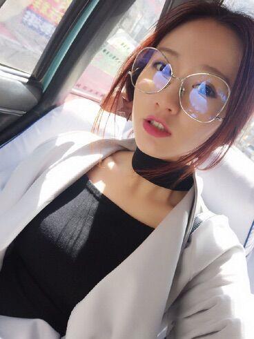 刷附近的人刷到的嫩妹，看着像冰冷女神叫起来浪的要死 第1张