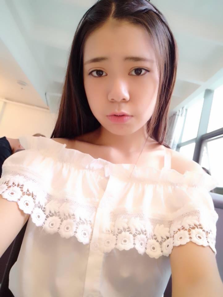 大二美女小鲜肉 第1张