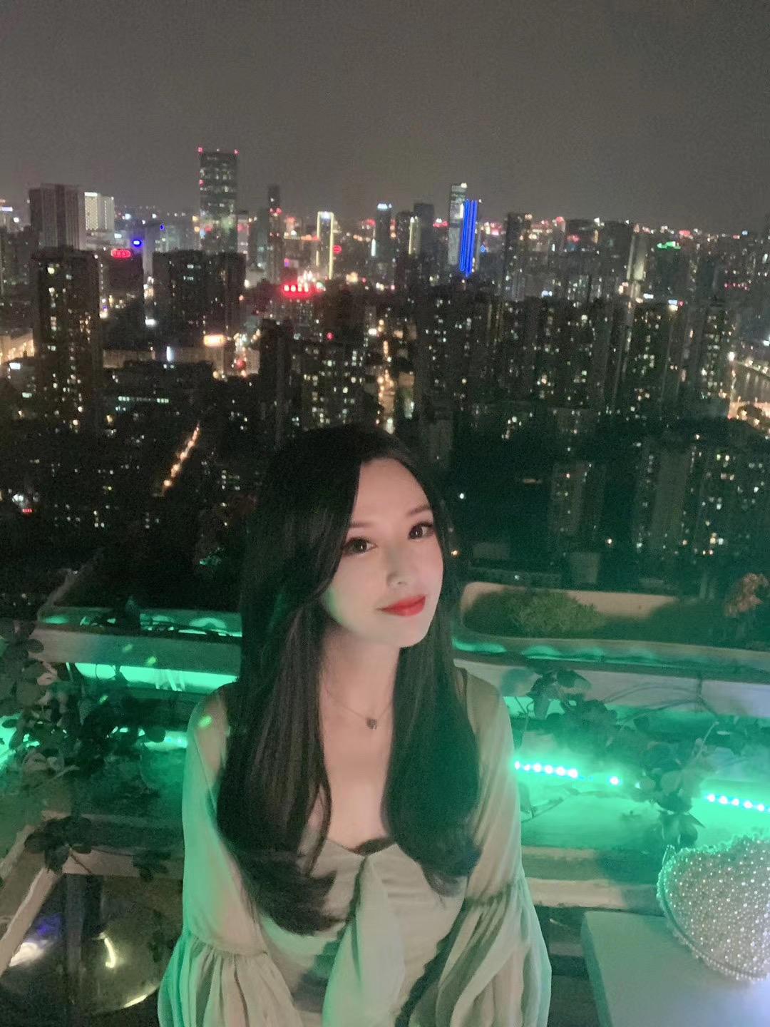 2020年9月12身材很好的罗湖兼职小妹 第2张