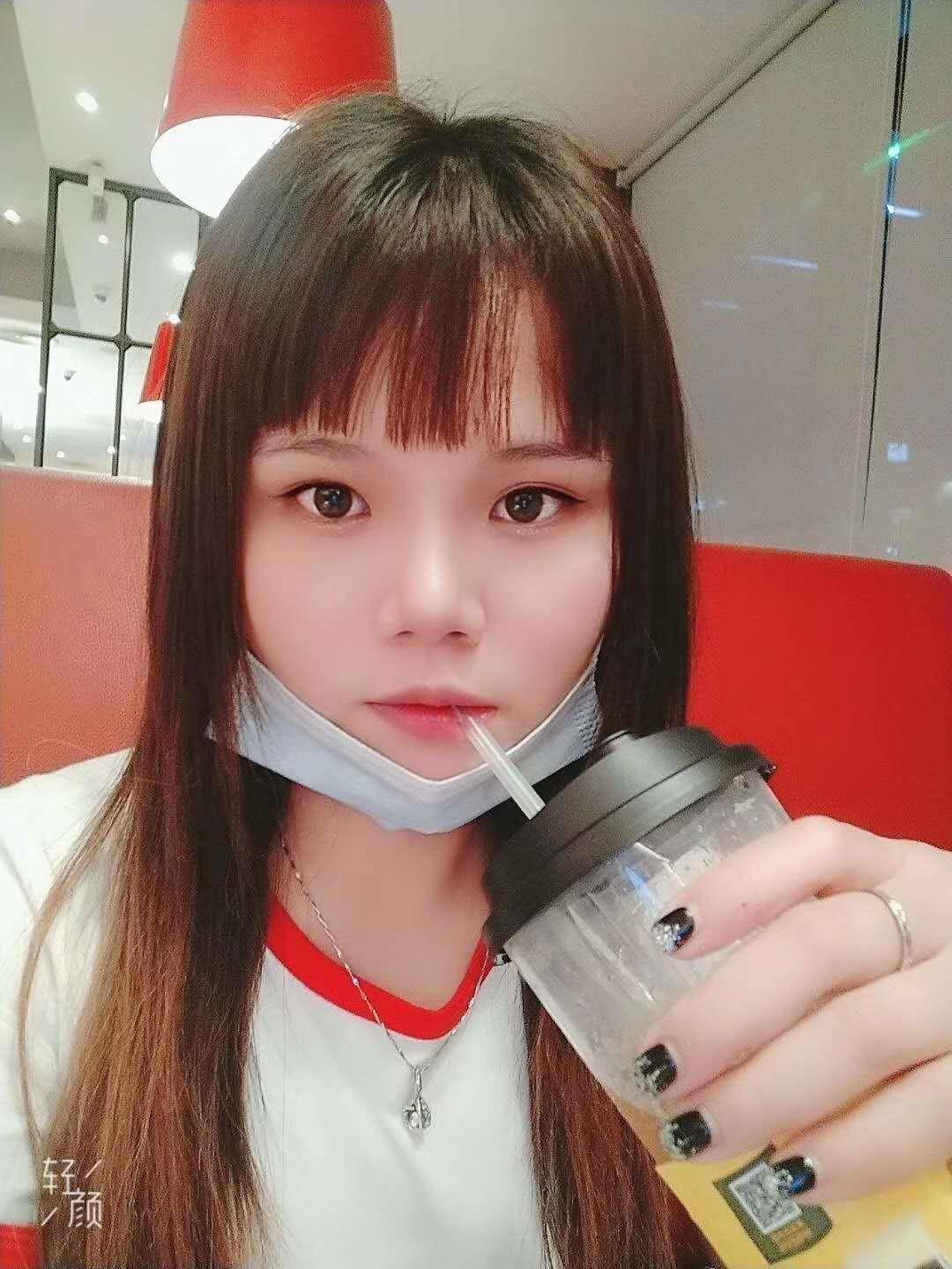 龙华大胸妹子纯情听话 第2张