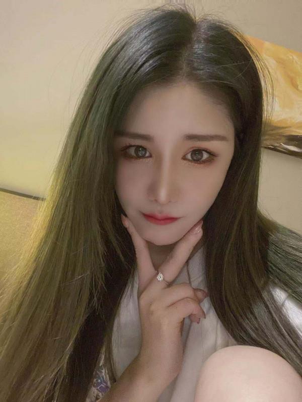 闵行婧伊妹妹 第1张