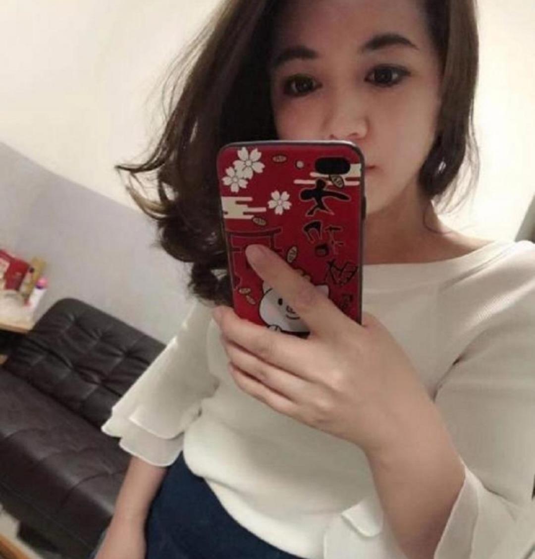 非常性价比妹妹 第1张