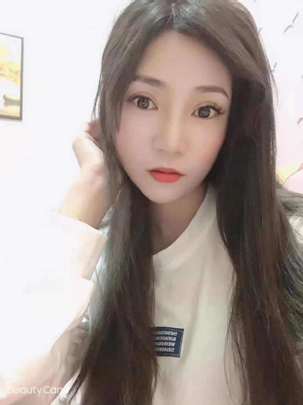 高新区苗苗 第3张