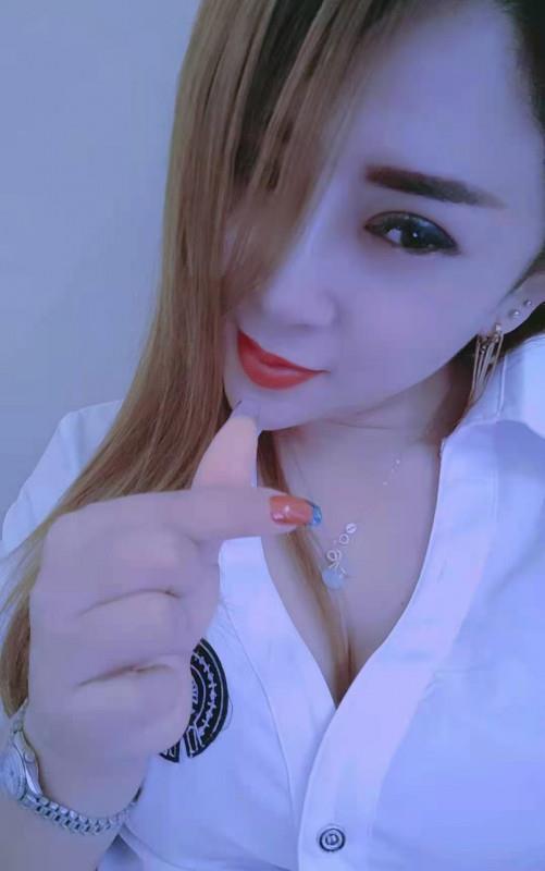 体验高挑女 第1张