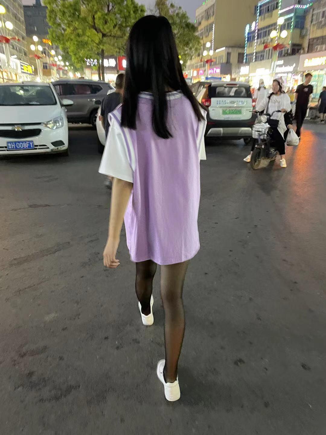 徐州21岁大长腿小姐姐 第3张