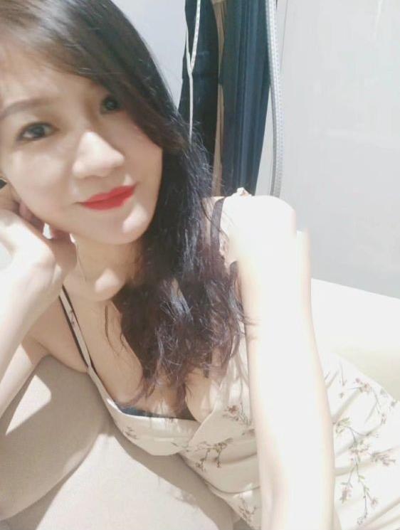 佛山美骚熟妇 第1张