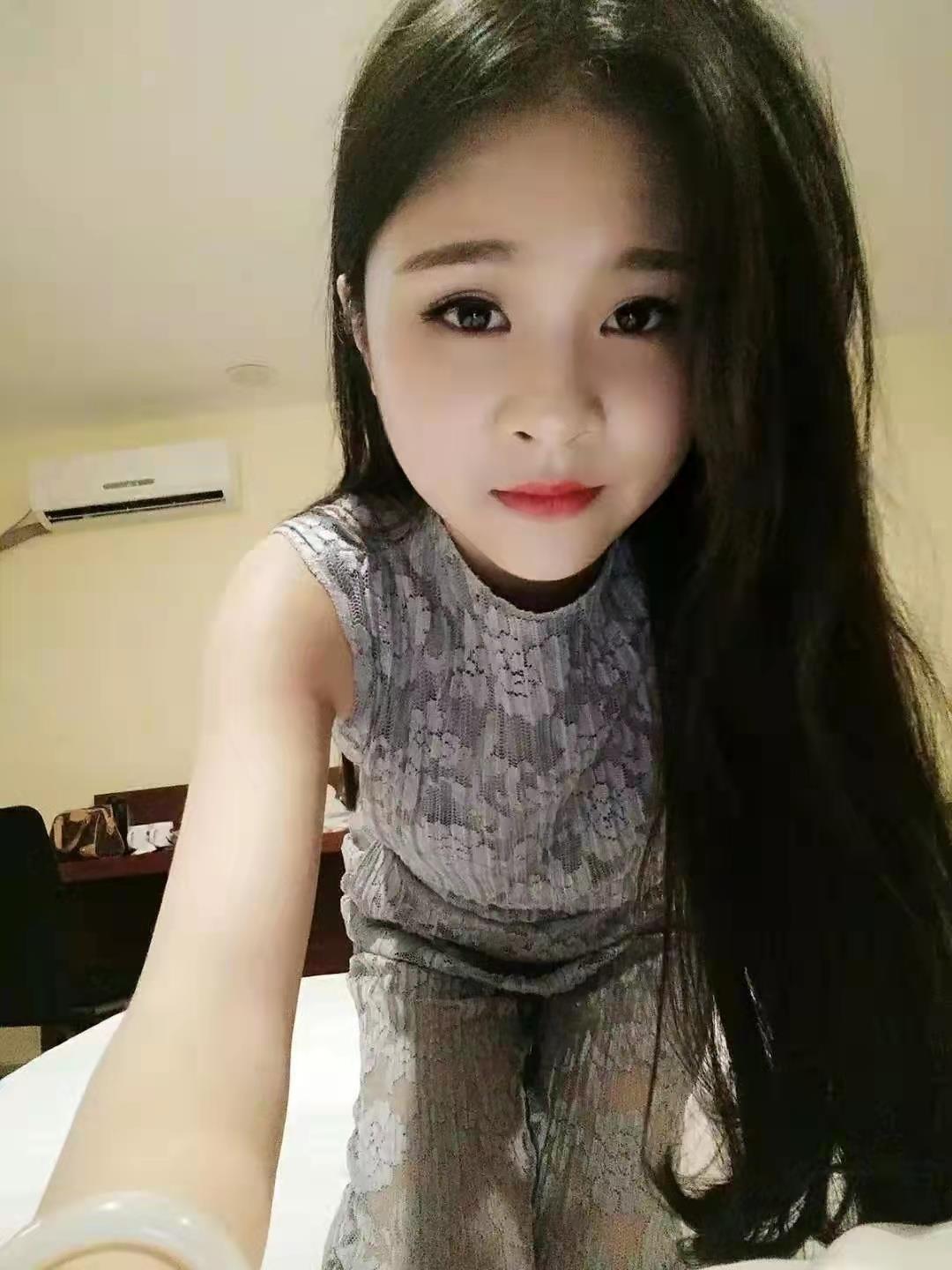 龙华婷姐姐 第1张