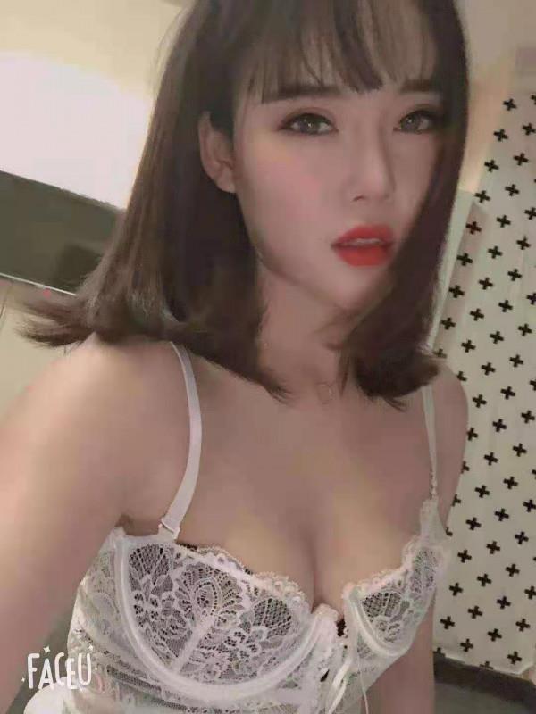 建业河西少妇 第1张