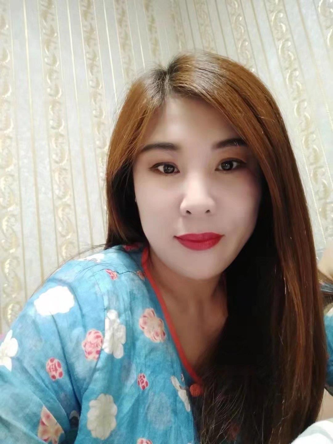 服务不错的淑女 第2张