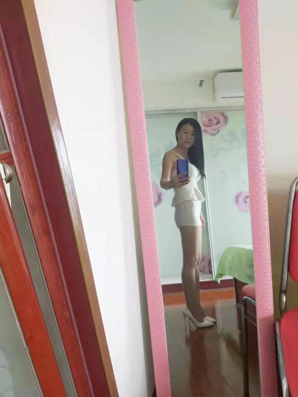 树木岭三通熟女 第1张