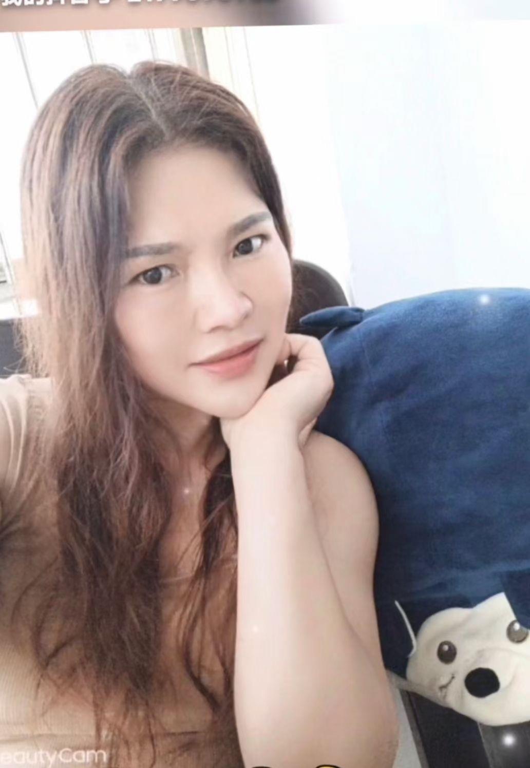 海口五指山路骚女人 第1张