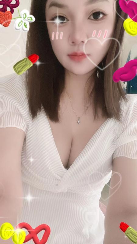 小妤说只在深圳呆一周 第1张