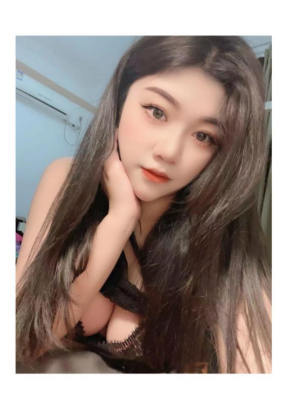 燕塘地铁年轻漂亮妹妹 第2张