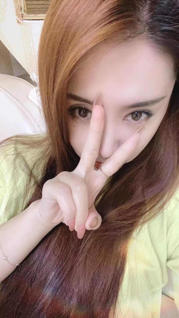 沈阳大东兼职美女 第2张