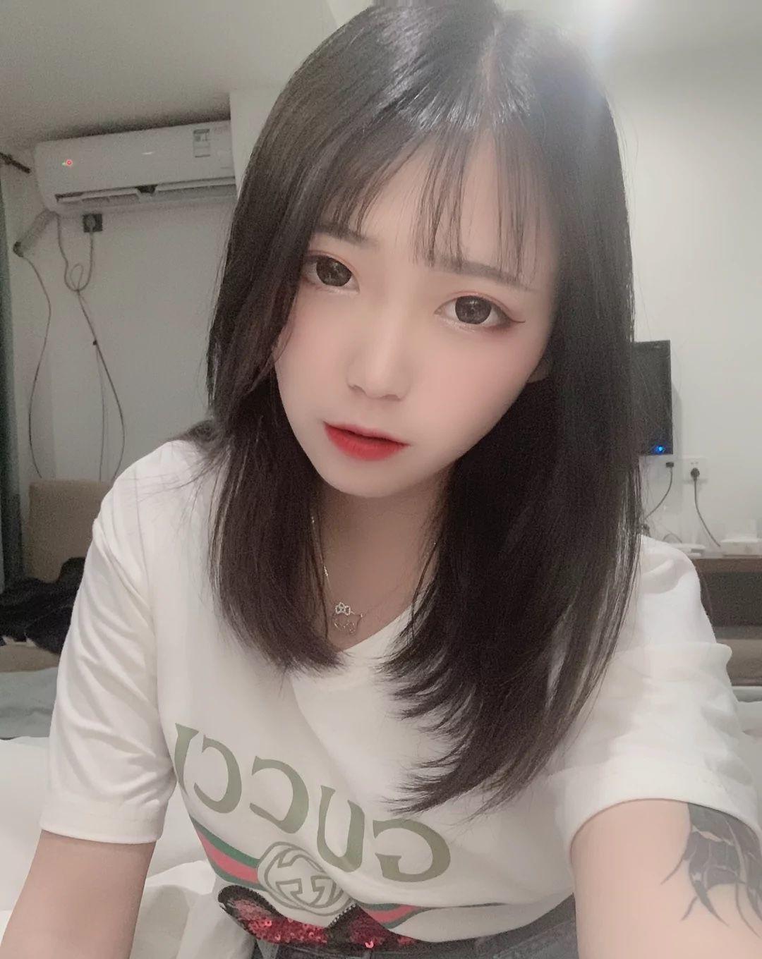 分享朝阳年轻妹纸，口活一绝，屁股又大又白 第3张