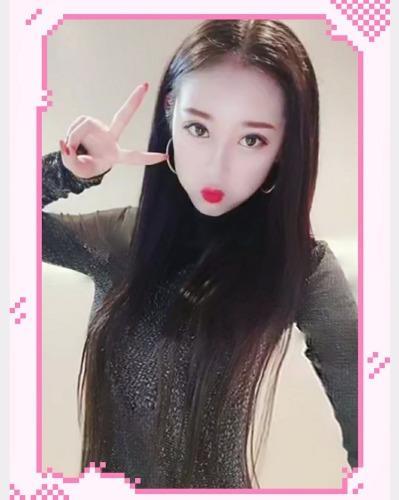 魔鬼身材的妹子，特别诱惑人 第1张
